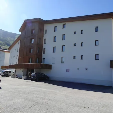 Calme Avec Balcon, Pres Des Pistes, Parking Inclus - Fr-1-516-222 公寓 莱德萨阿尔卑斯