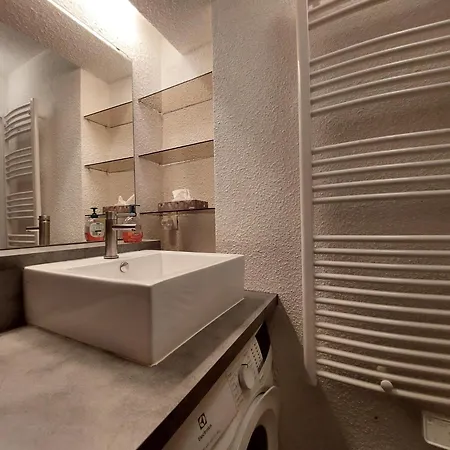 Calme Avec Balcon, Pres Des Pistes, Parking Inclus Apartment *