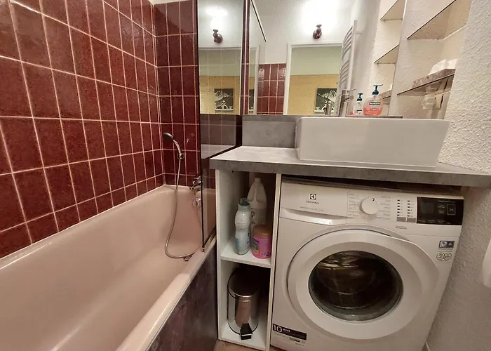 Lägenhet Calme Avec Balcon, Pres Des Pistes, Parking Inclus - Fr-1-516-222