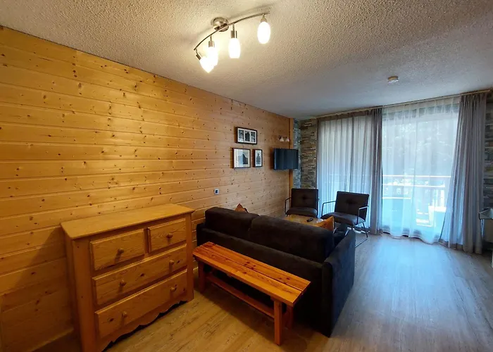 Lägenhet Calme Avec Balcon, Pres Des Pistes, Parking Inclus - Fr-1-516-222 *